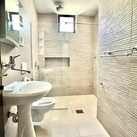 Adriatic Apartments Ulcinj Exterior photo