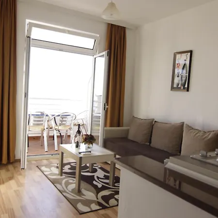 Adriatic Apartments Ulcinj Room photo
