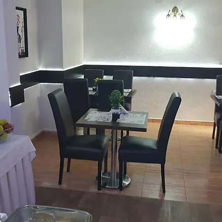 Adriatic Apartments Ulcinj Room photo