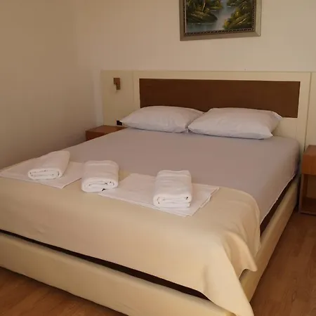 Adriatic Apartments Ulcinj Exterior photo